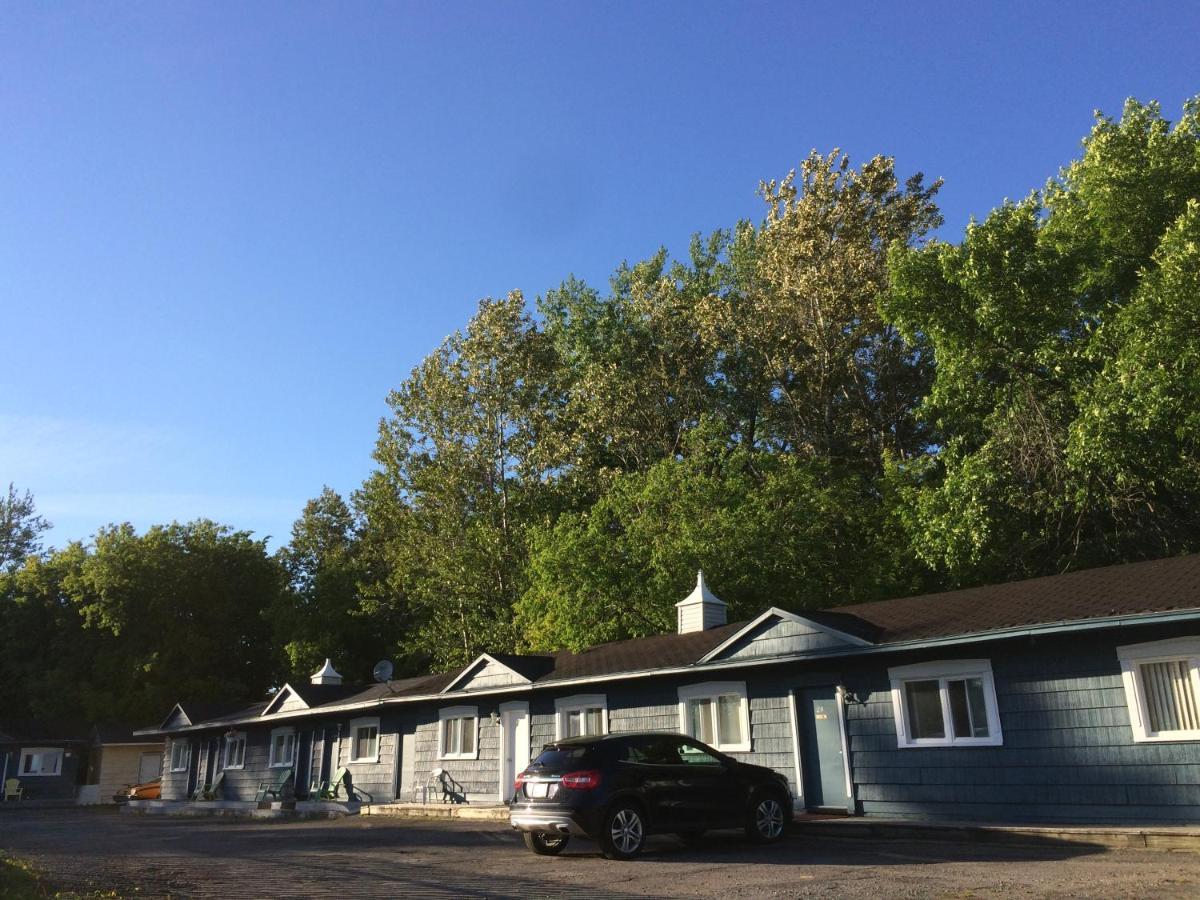 Motel Le Jardin Québec Zewnętrze zdjęcie